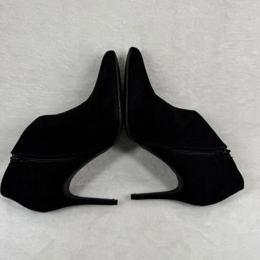 Journee Collection Womens Black Faux Suede Pointed Toe Stiletto‎ Ankle Booties 9